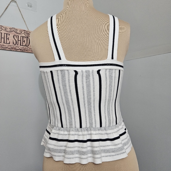 Banana Republic Knit Sweater Peplum Tank Top XS White Black Stripe - Picture 3 of 12